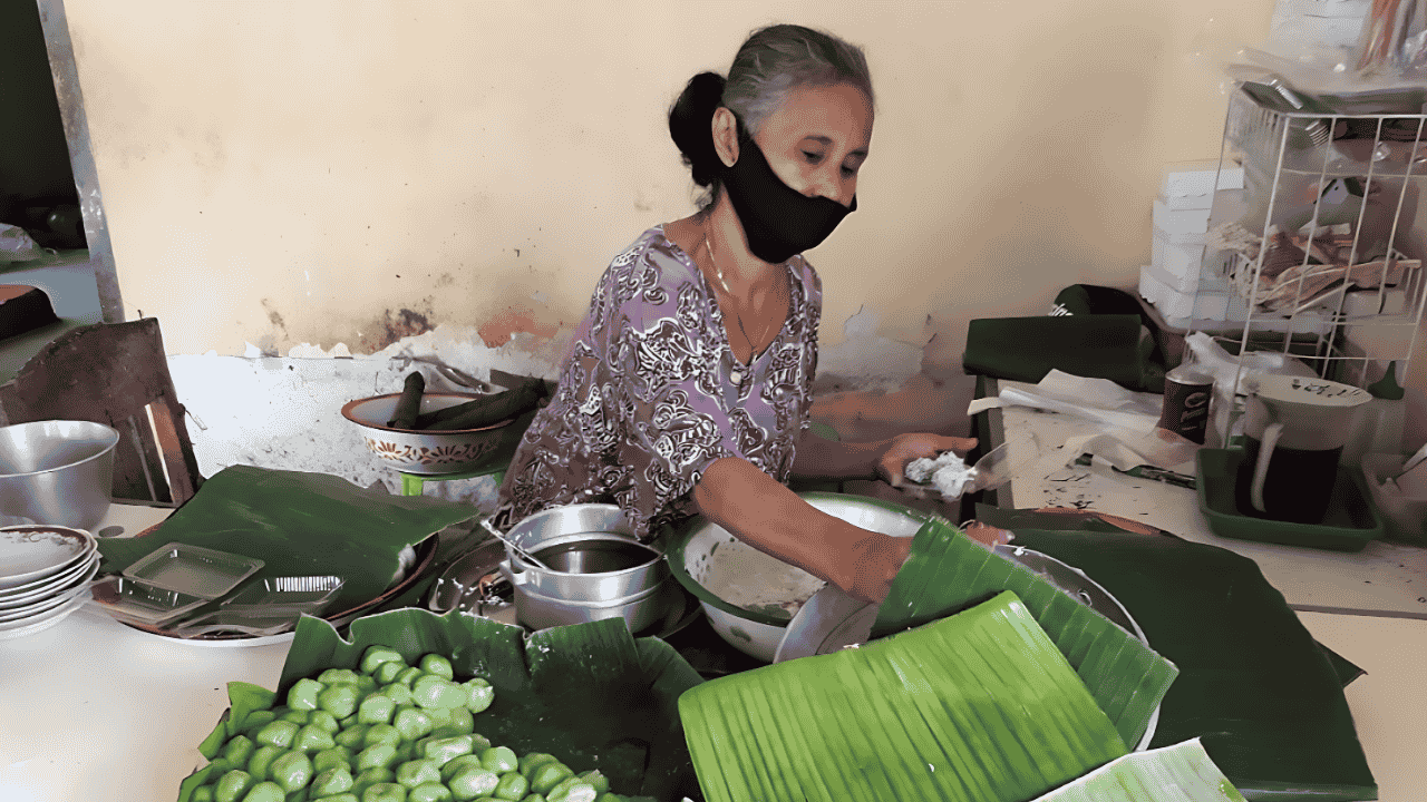 Klepon, Jajanan Tradisional Yang Selalu Bikin Rindu Rumah