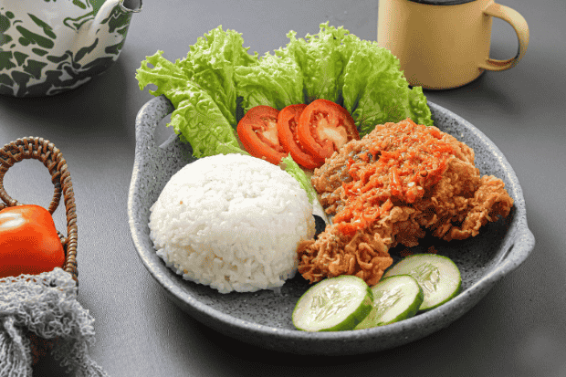 Kenapa Ayam Geprek Diminati