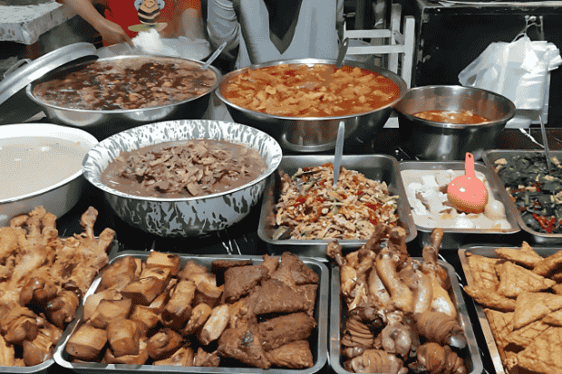 Kulineran Sekitar Pasar Ngasem