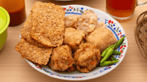 Bisnis Gorengan, Peluang, Strategi, dan Modal Awal untuk Sukses 